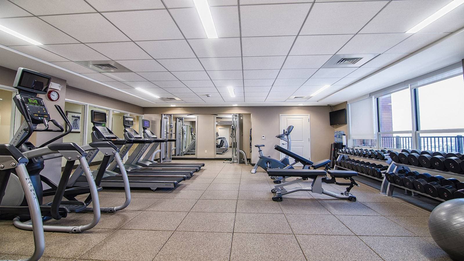 Foto 6 von 19: Staybridge Suites Marquette