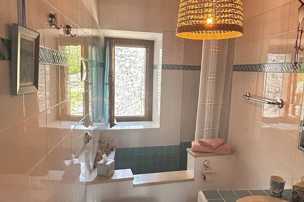 Foto 3 von 30: Wunderschöne Ferienwohnung in Vigole mit traumhaftem Blick über den Gardasee