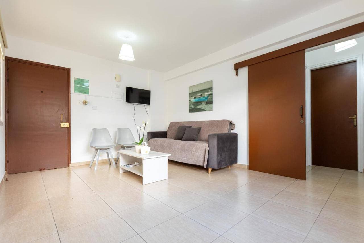 Foto 4 von 9: Studio with Balcony