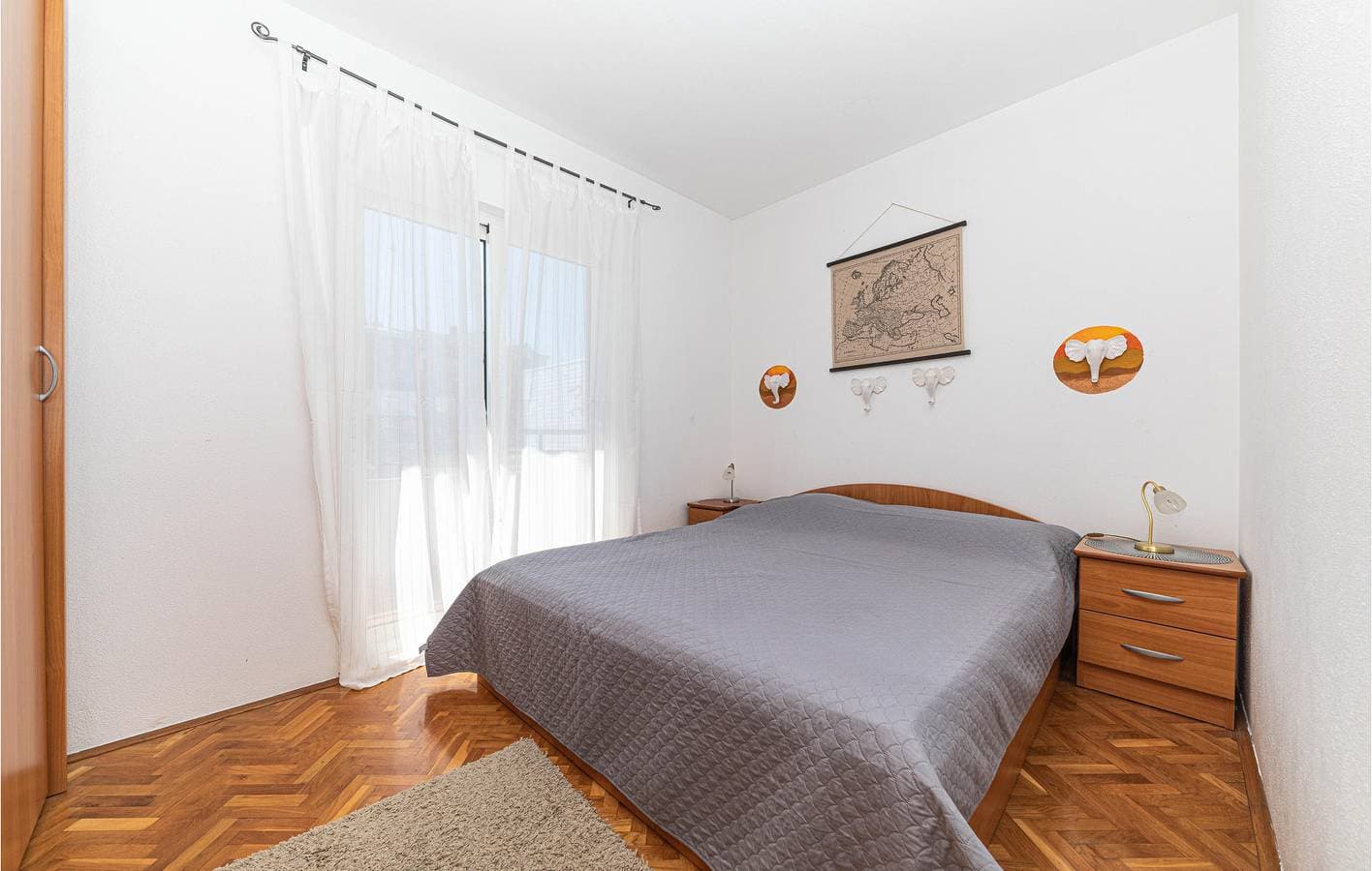 Foto 10 von 19: Apartment mit Meerblick, Pool und Terrasse, 700 m vom Strand entfernt