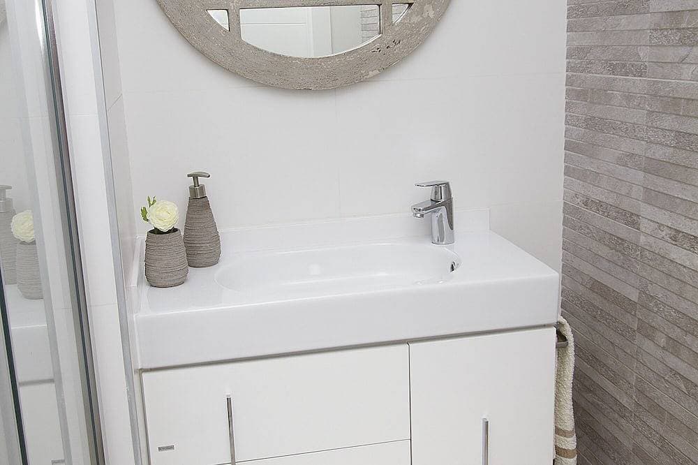Foto 5 von 24: Luxus-Apartment - Strandlage, Pool, Klimaanlage, Gratiswifi Und Gratisparkplatz