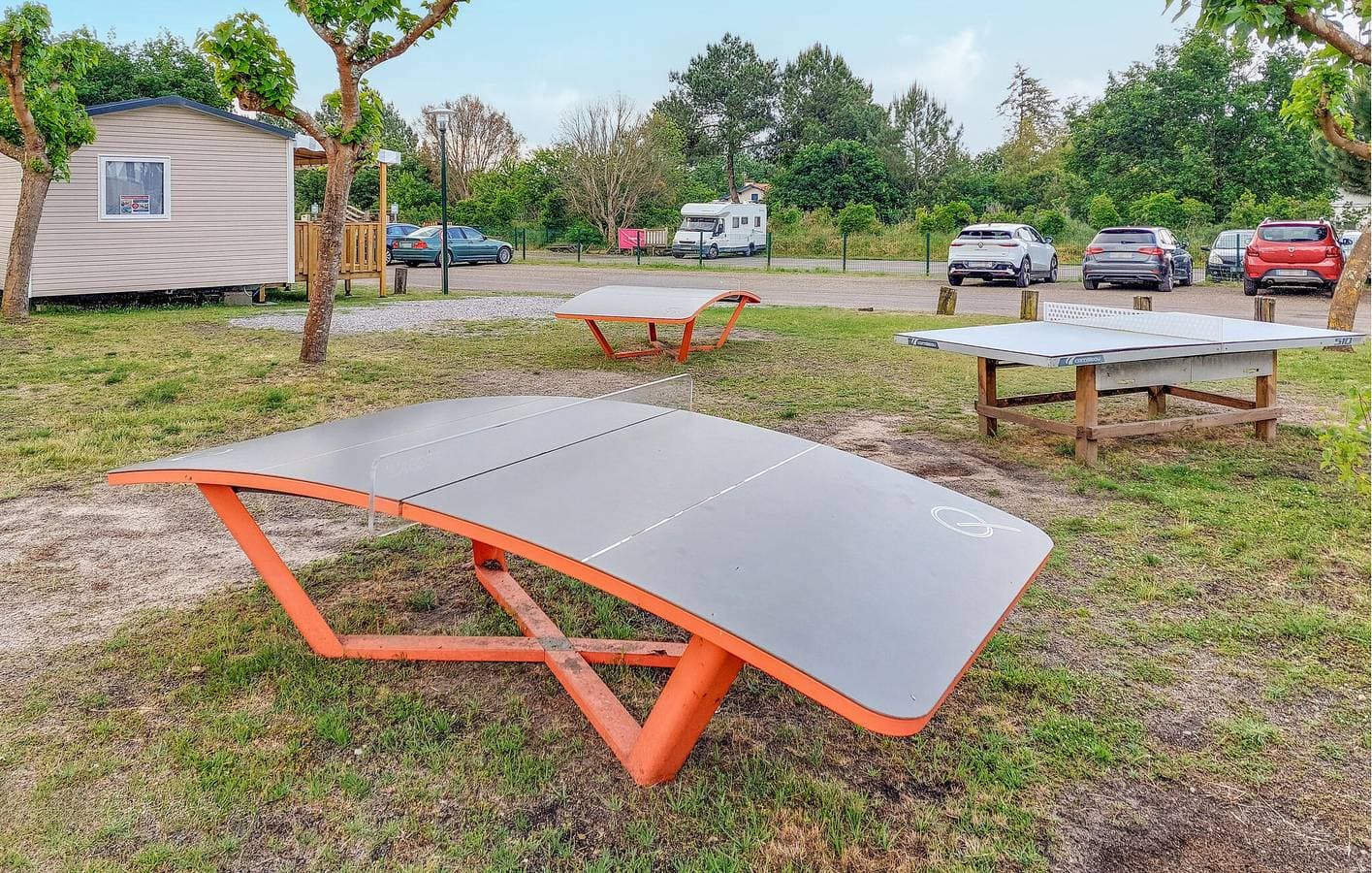 Foto 10 von 30: Gemütliches Mobilheim mit Parkplatz, WiFi, AC, Pool & Garten, Nähe Restaurant
