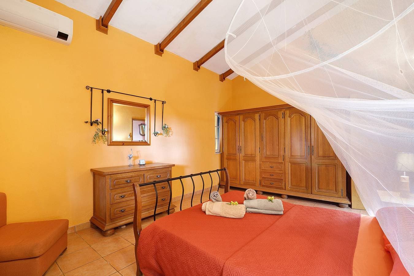 Foto 13 von 27: Villa Quinta Do Mocho mit privatem Pool, WLAN und Klimaanlage