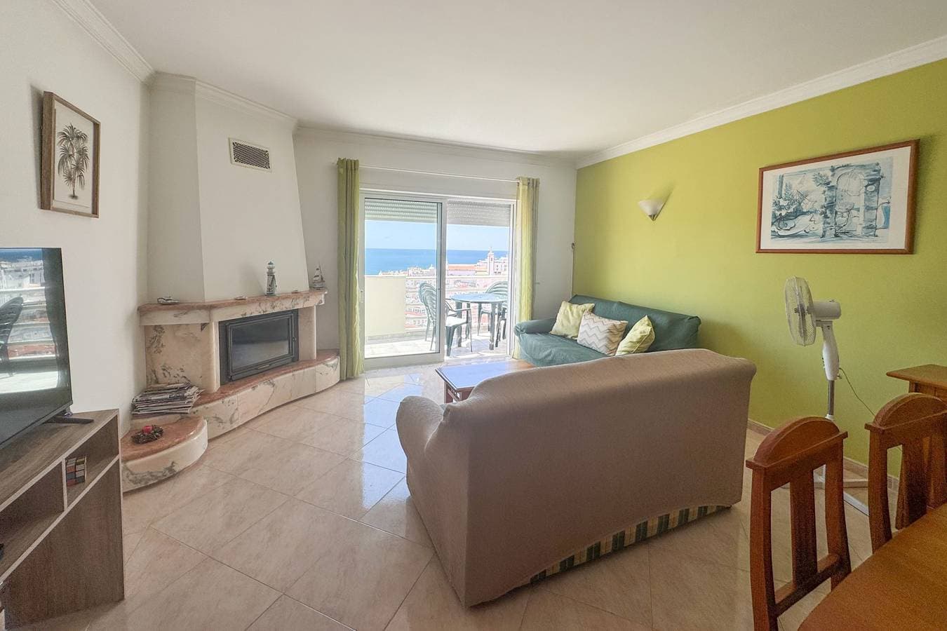 Foto 2 von 32: Ferienwohnung für 4 Personen mit Balkon