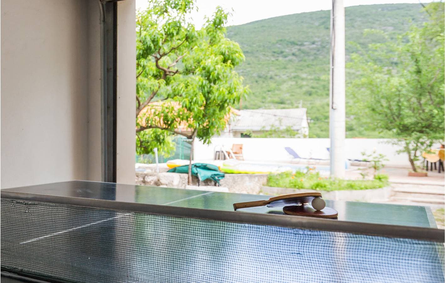 Foto 7 von 20: Charmante 120 m² große Wohnung mit Pool, Terrasse und WLAN