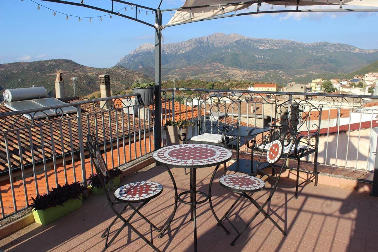 B&B MARIMA 2 POSTI ORGOSOLO 1