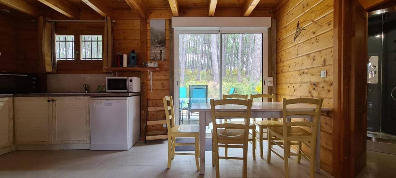 Foto 9 von 25: Two-Bedroom Chalet
