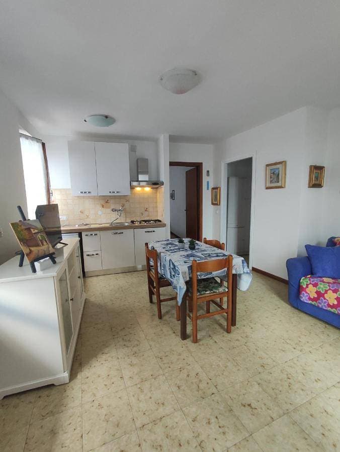 Foto 4 von 15: Two-Bedroom Apartment