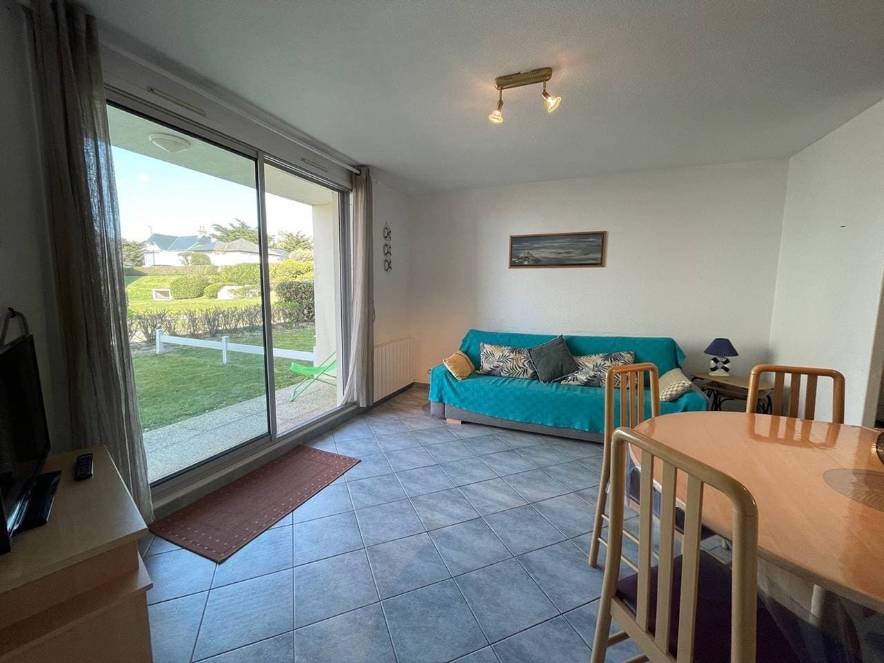 Foto 7 von 19: Wohnung 50m vom Strand mit Terrasse und Garten