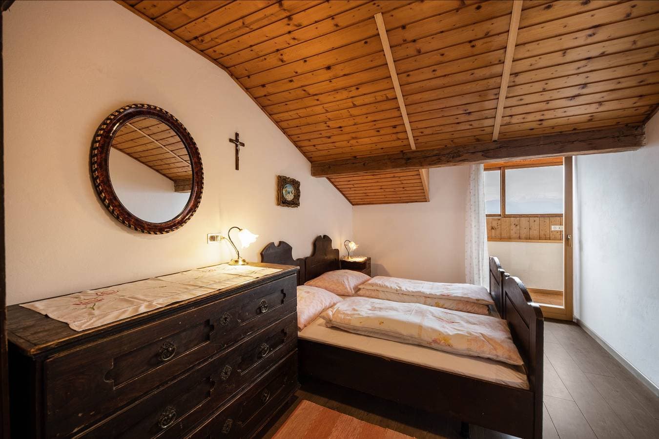 Foto 5 von 20: Ferienwohnung "Malgorerhof Lavendel" mit Bergblick, WLAN, Balkon & Gemeinschaftsgarten