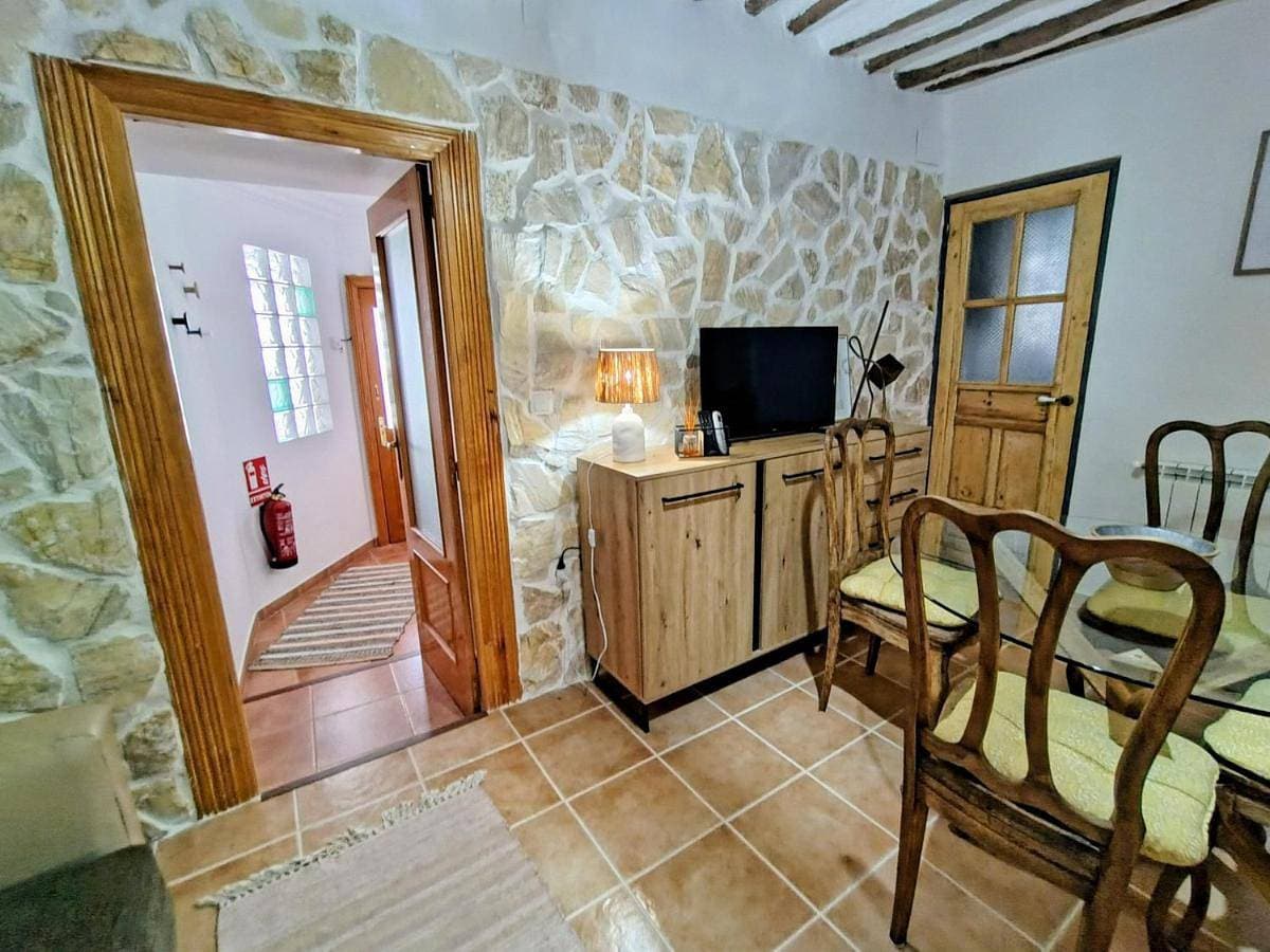 Foto 4 von 23: Two-Bedroom Apartment