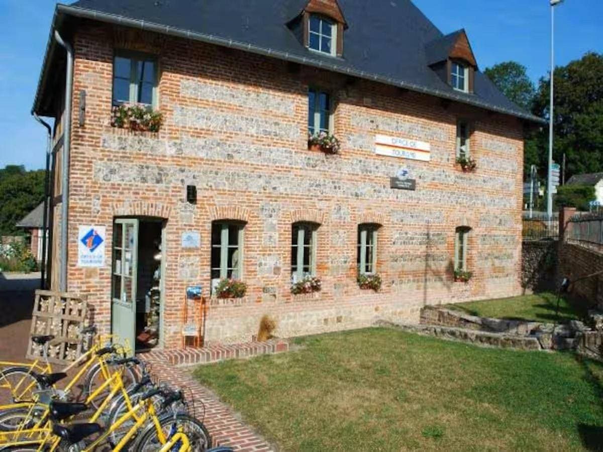 Foto 6 von 27: Three-Bedroom House