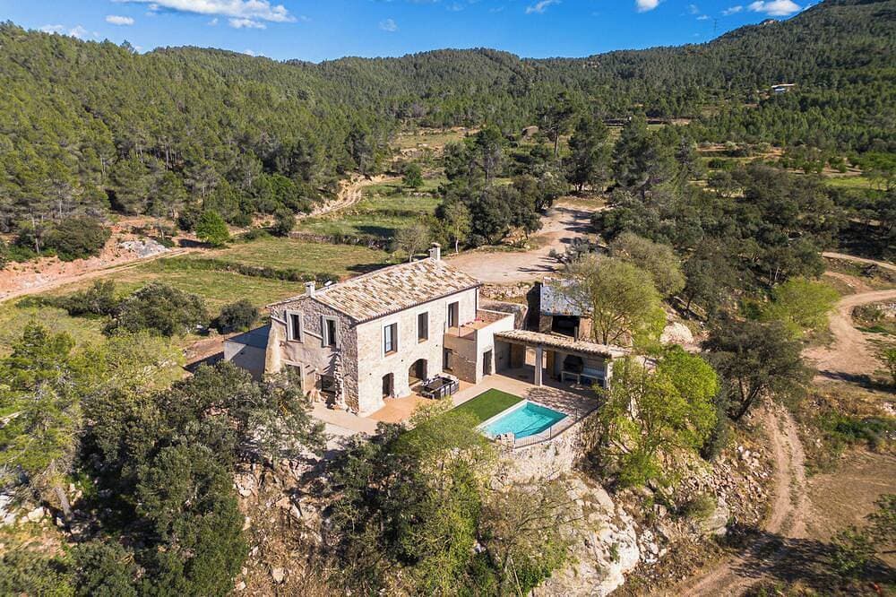 Casa Rural Recién Reformada 1