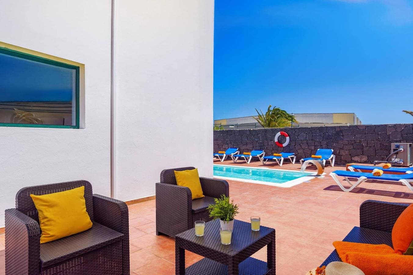 Foto 13 von 24: Villa für 8 Personen mit Garten