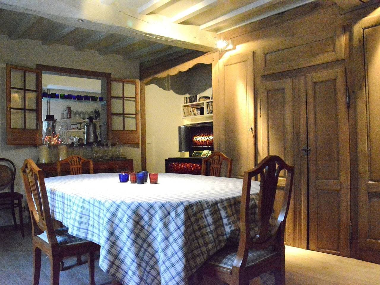 Foto 8 von 40: Ferienhaus in Bièvre in der Nähe des Stadtzentrums