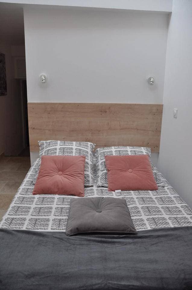 Foto 6 von 32: One-Bedroom Apartment