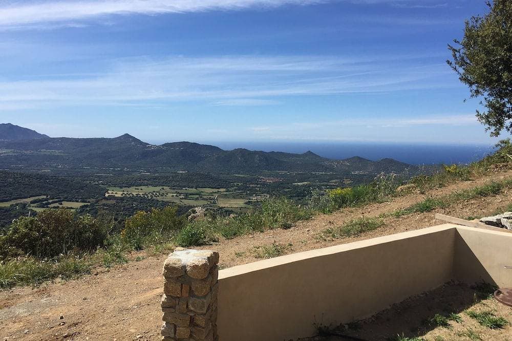 Foto 11 von 30: Sehr ruhige Gartengeschosswohnung mit Meer- und Bergblick,