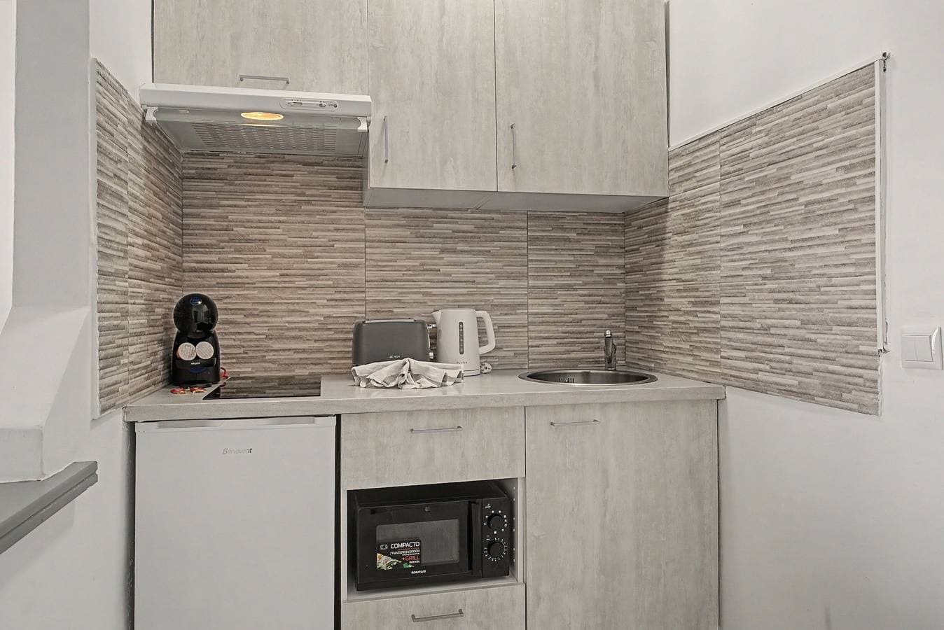 Foto 11 von 32: Ferienwohnung 'Dream Ocean Sunset' mit Meerblick, Gemeinschaftsgarten und WLAN