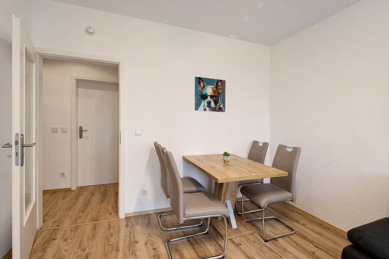 Foto 4 von 23: Ferienwohnung 'San Marino 2' mit Balkon und Wi-Fi