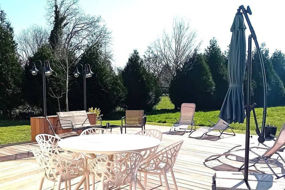 La Tranquilite Normande Country cottage surrounded by animals! 1