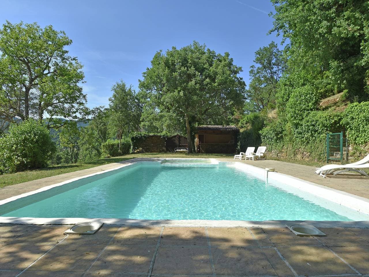 Foto 6 von 41: Großes Ferienhaus mit Pool im Var.