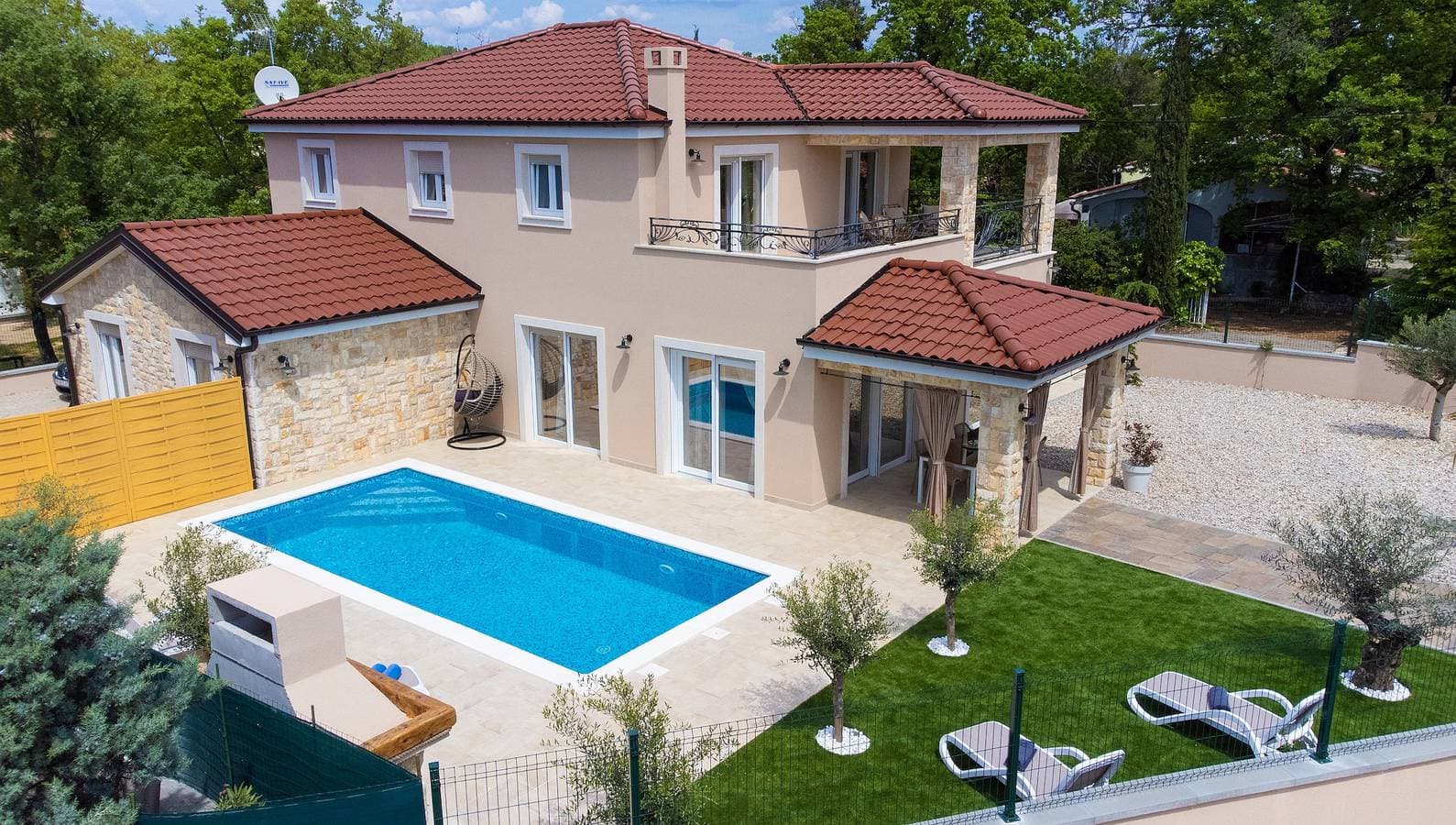 Villa Lu 1