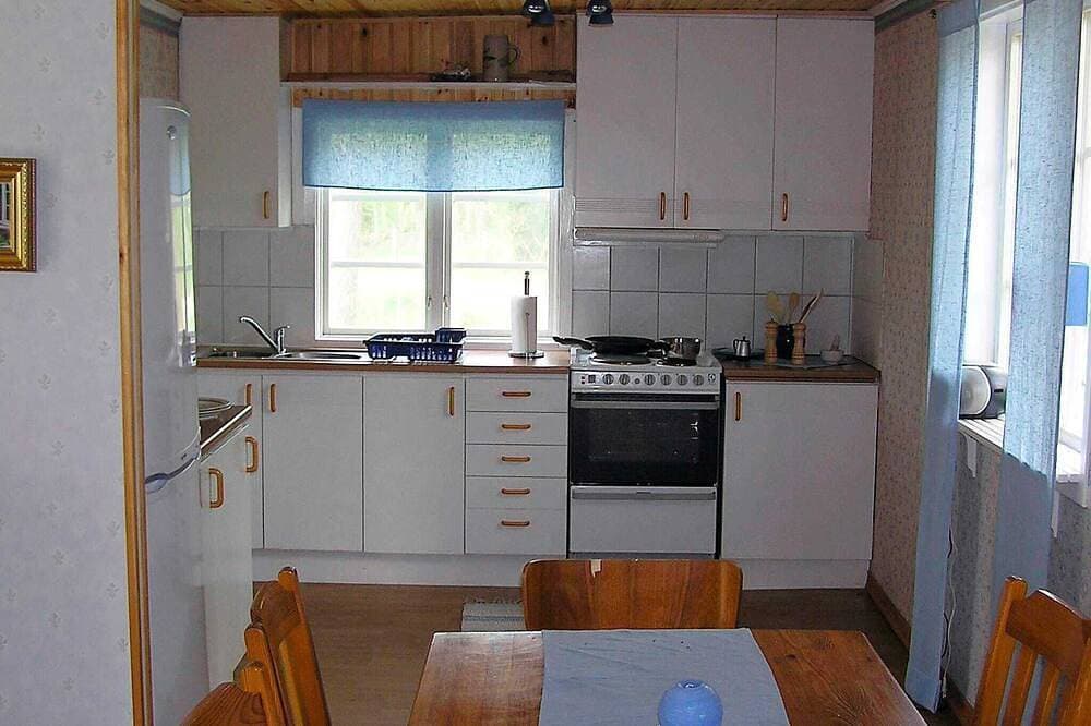 Foto 6 von 16: 6 Personen Ferienhaus in Håcksvik