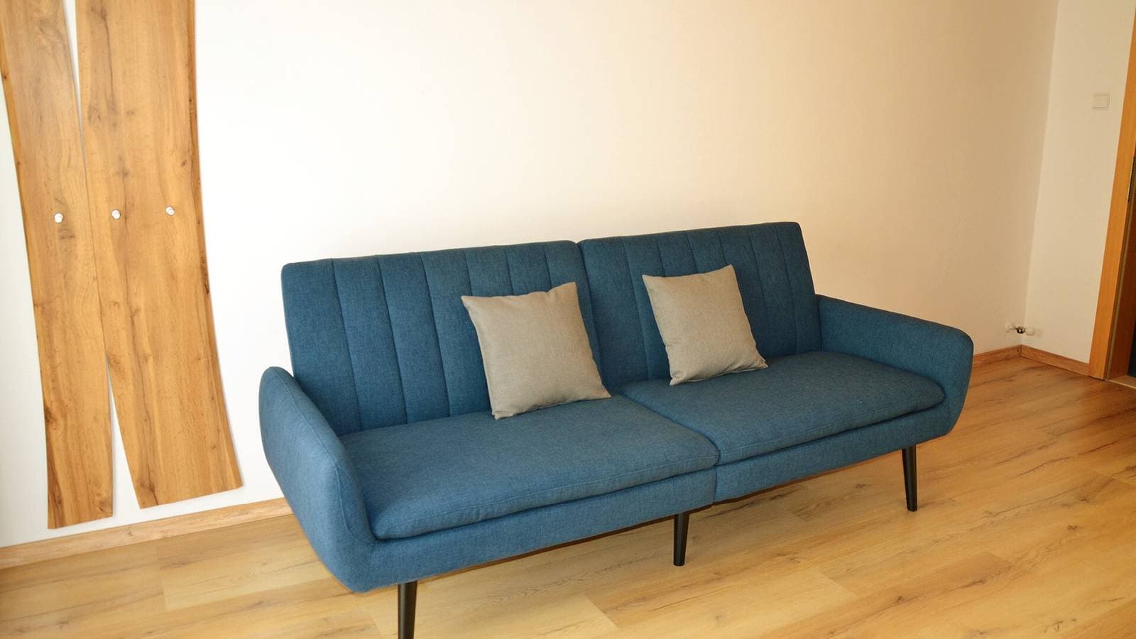 Foto 6 von 27: Ferienwohnung 'Residenz Sonnegg 5' mit Bergblick, Gemeinschaftspool und WLAN
