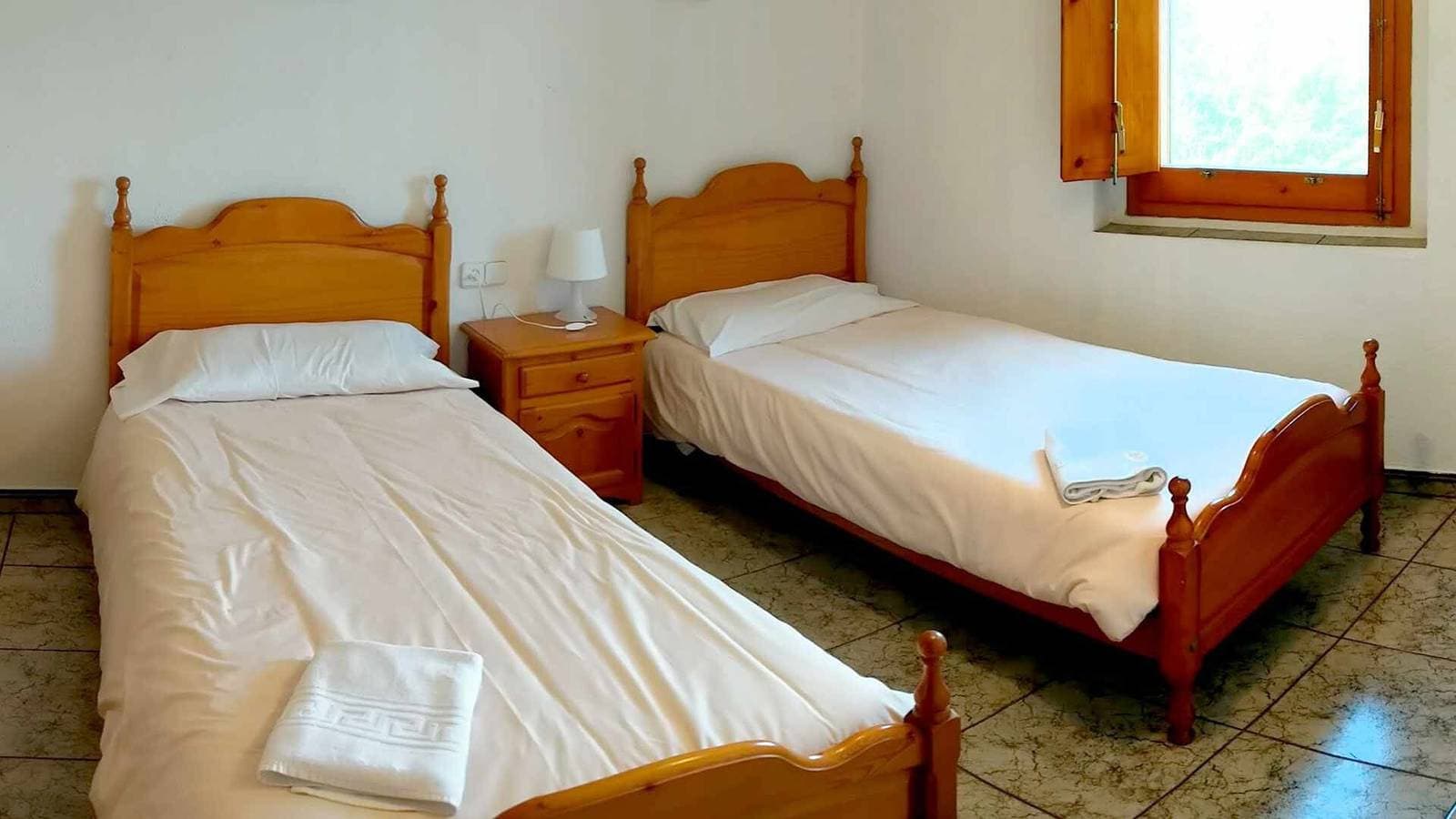 Foto 10 von 35: Ferienwohnung 'Mas El Carrer - Blanc' mit Gemeinschaftspool, Gemeinschaftsgarten und Wi-Fi