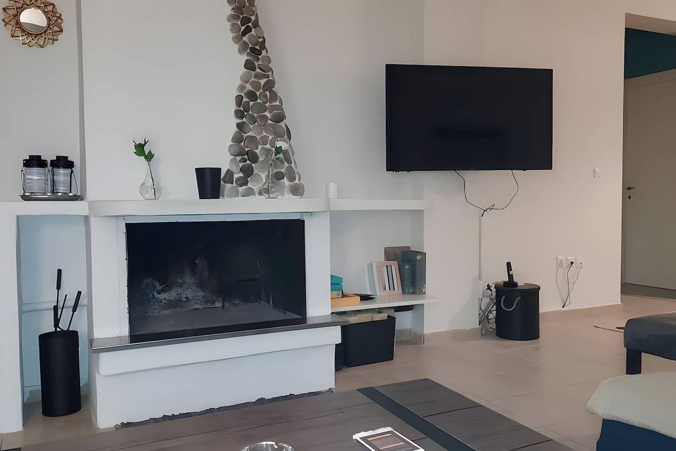 Foto 2 von 29: Apartment 'Aegina Luxury' mit Bergblick, WLAN und Klimaanlage
