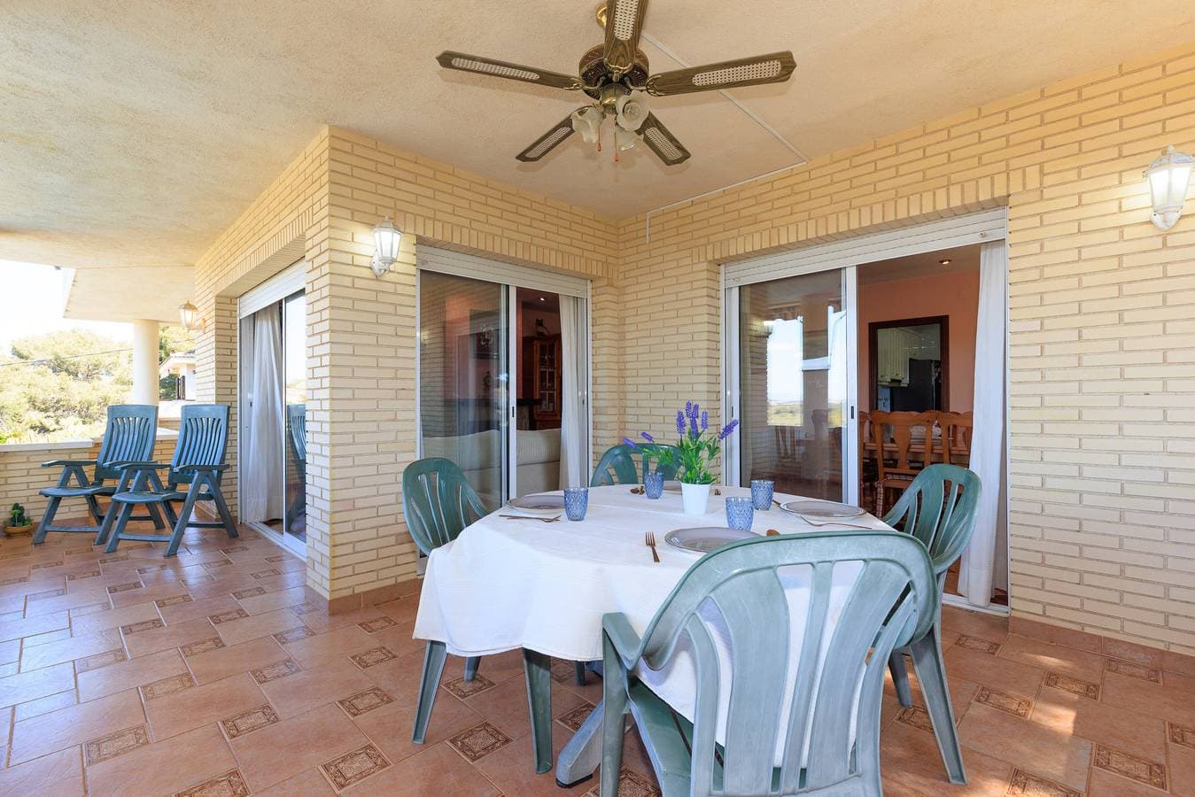 Foto 4 von 44: Private Pool & Stunning Mountain Views