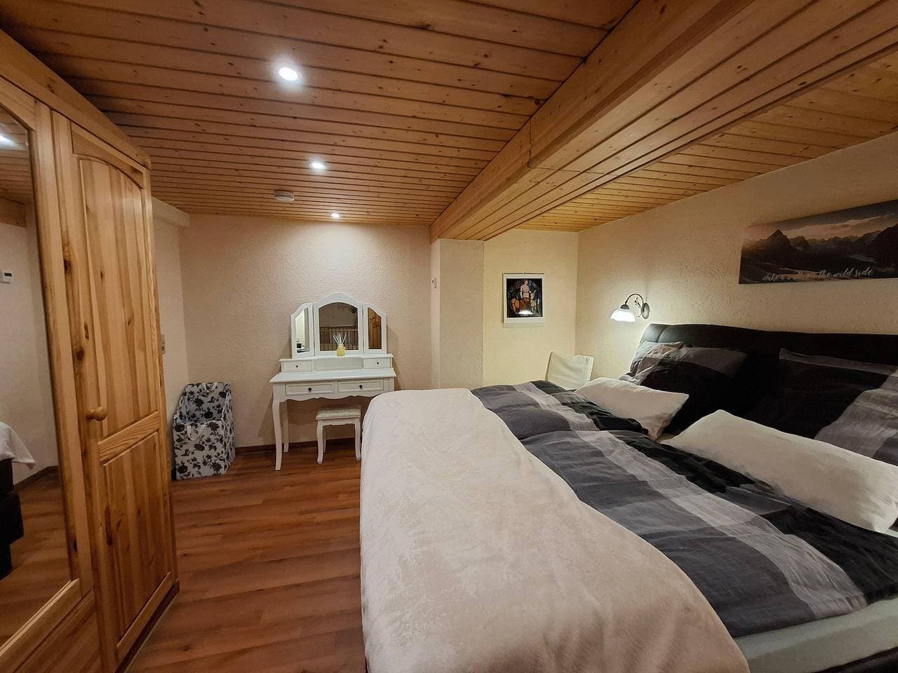 Foto 9 von 38: Ferienwohnung Haus am Wald