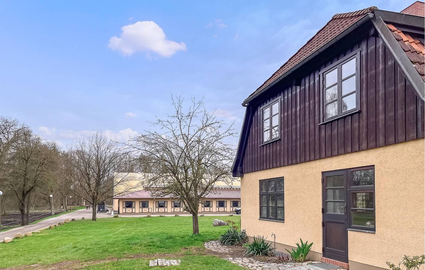 Foto 3 von 22: Gemütliche Wohnung mit Terrasse, Parkplatz und Internet