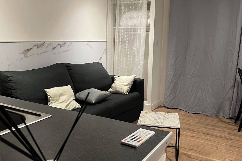 Foto 3 von 8: Charming studio in Nice,France