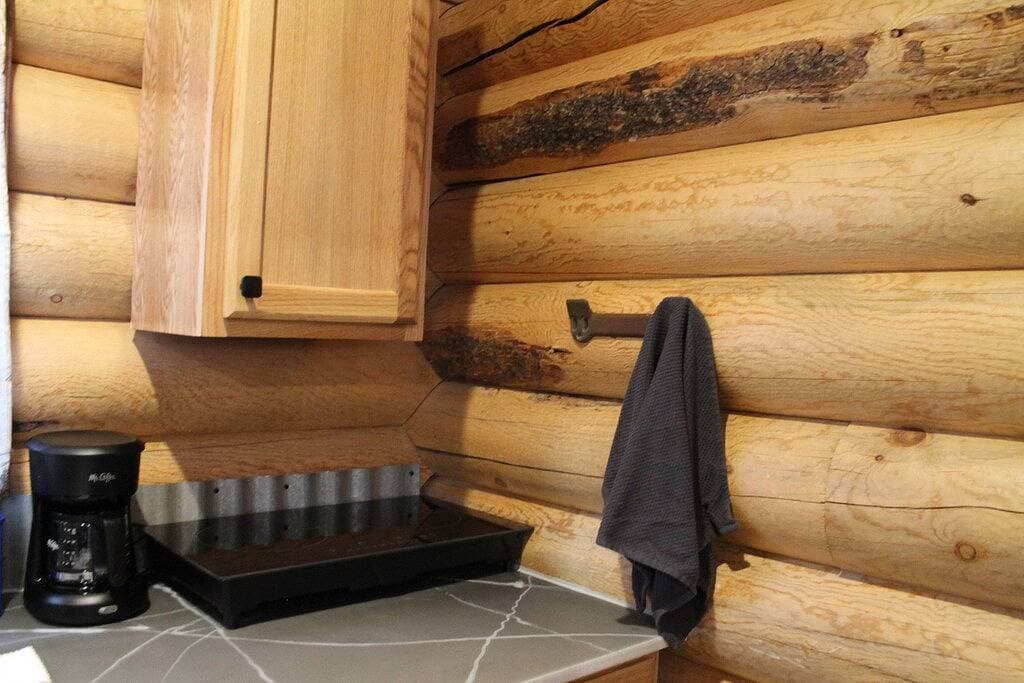 Foto 10 von 13: Little Log Cabin In The Ruby