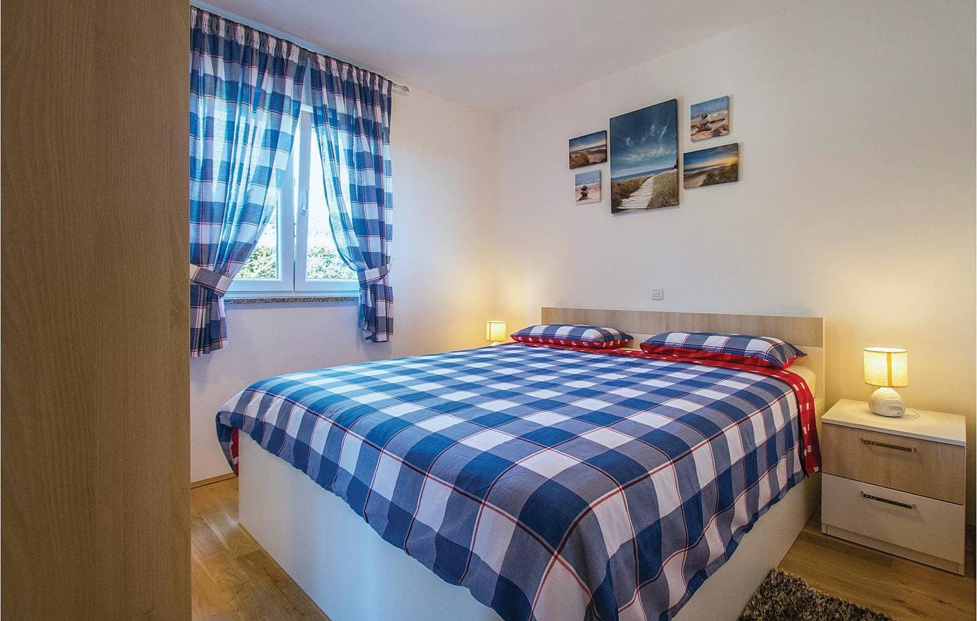 Foto 6 von 24: Apartment am Meer mit Terrasse, WLAN und Parkplatz – 2 km von Duga Luka entfernt