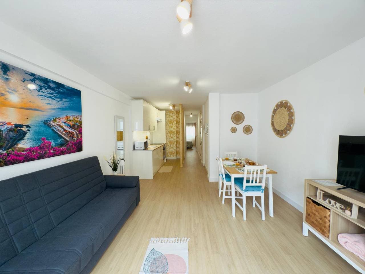 Foto 2 von 29: Acogedor Apartamento en Playa San Juan, Tenerife – Con Terraza Pr