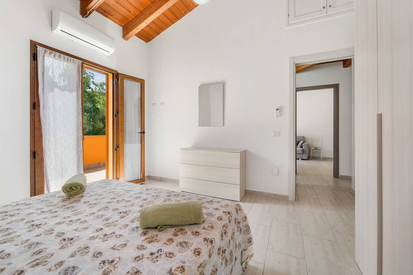 Foto 8 von 25: Apartment 'Maria Rosa' mit privater Terrasse, WLAN und Klimaanlage