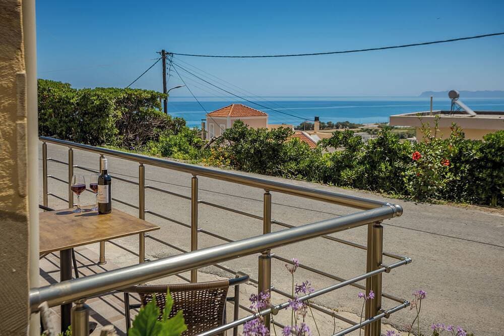 Foto 10 von 18: Petra's Charming Home, 500m to Beach