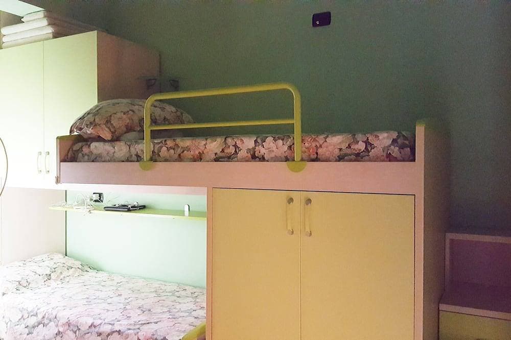 Foto 4 von 30: Villa mit Pool direkt am Meer, für diejenigen, die Ruhe und Privatsphäre lieben