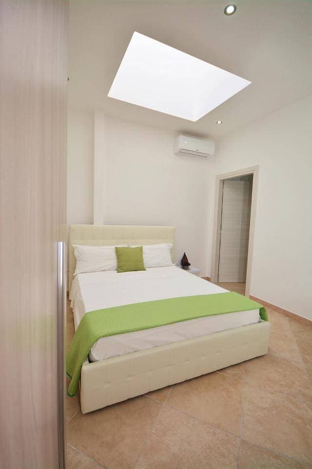 Foto 6 von 12: Small Double Room