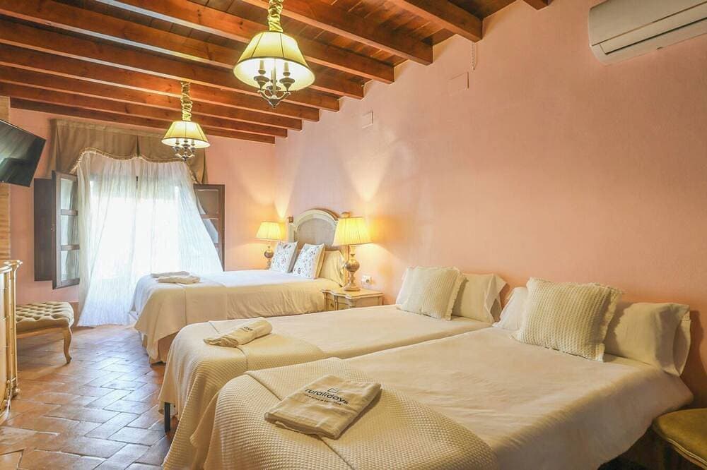 Foto 5 von 30: Casa Rural Andalucía Aracena