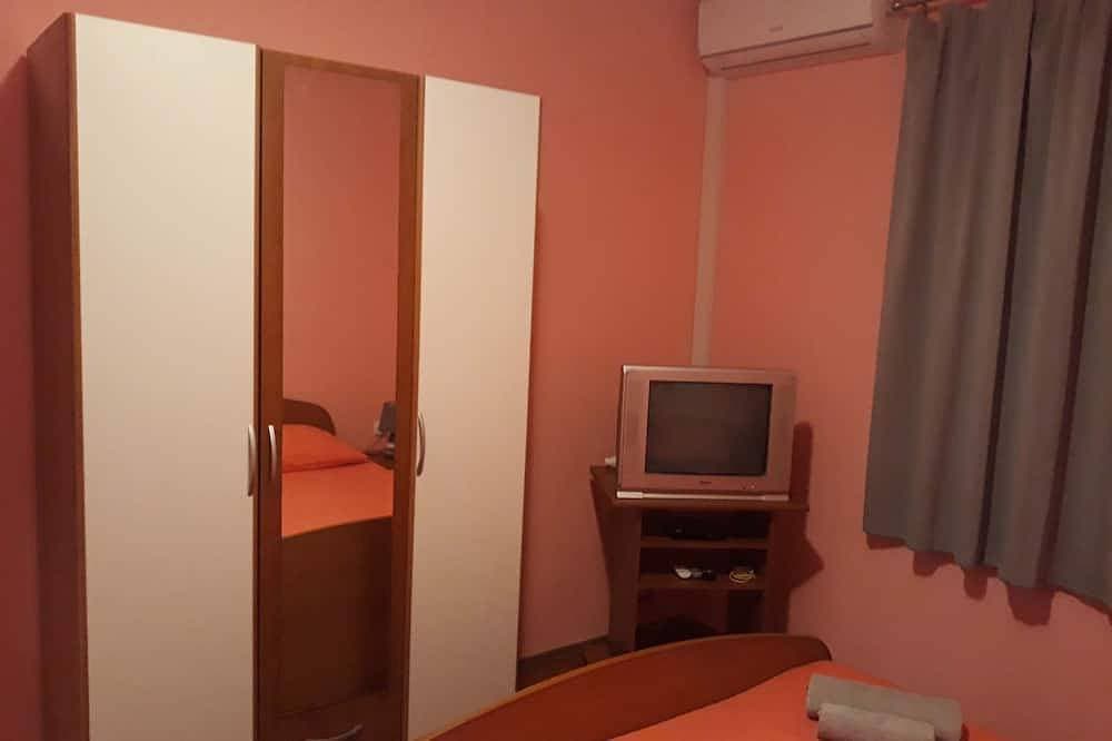Foto 4 von 11: Apartment mit zwei Schlafzimmern in der Nähe des Strandes von Limuni