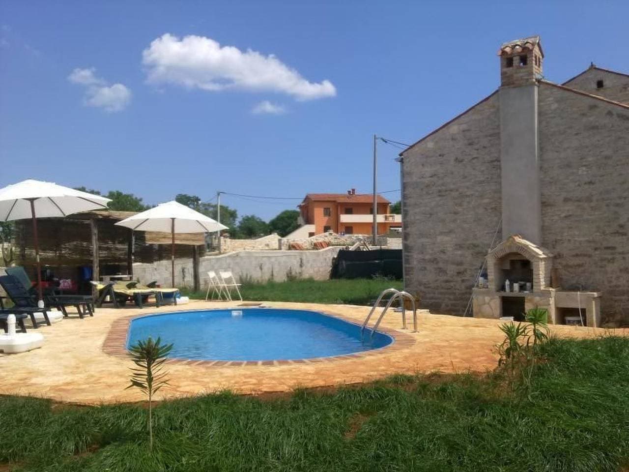 Foto 9 von 60: In Bratulići mit Privatem Pool