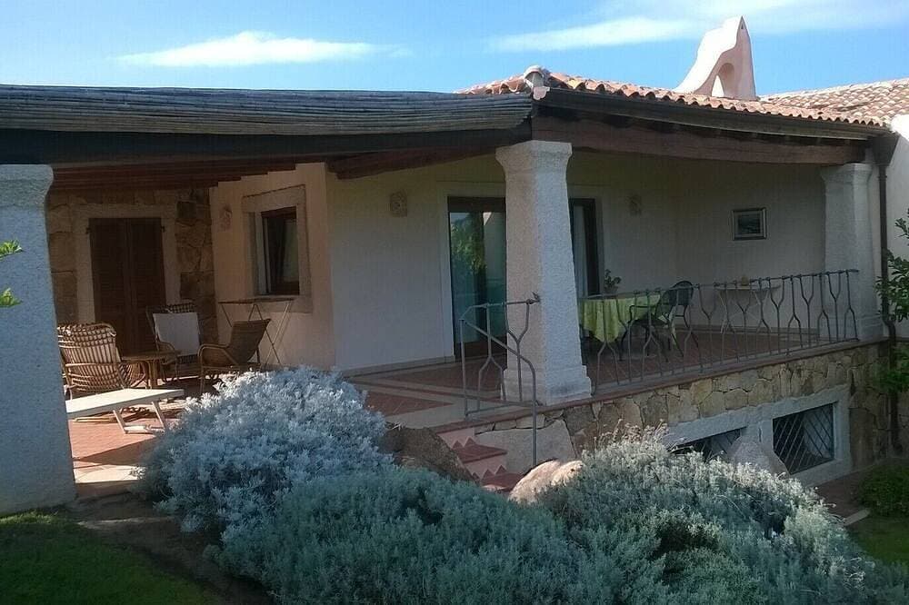 Foto 7 von 30: Schöne Meerblickvilla mit großem und gepflegtem Garten