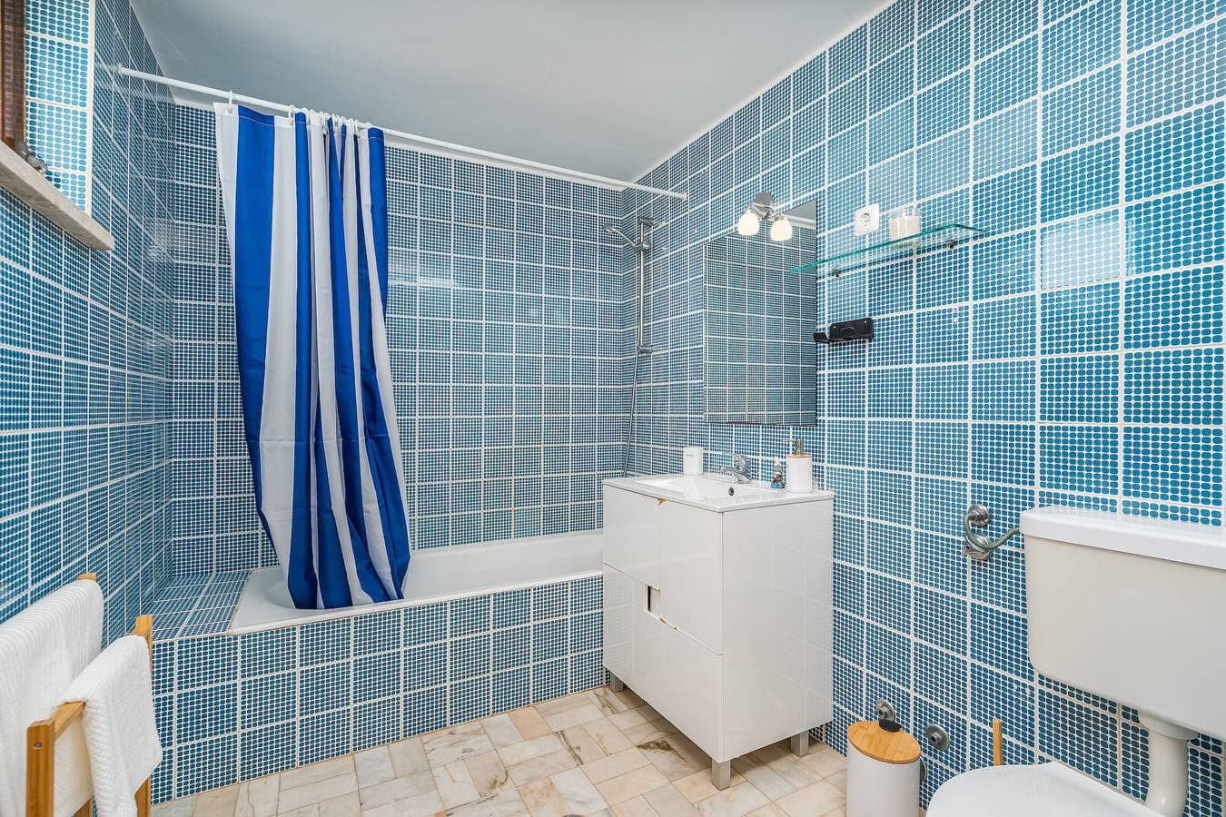 Foto 11 von 27: Ferienwohnung 'Gaivotas House' mit Balkon und WLAN-Zugang