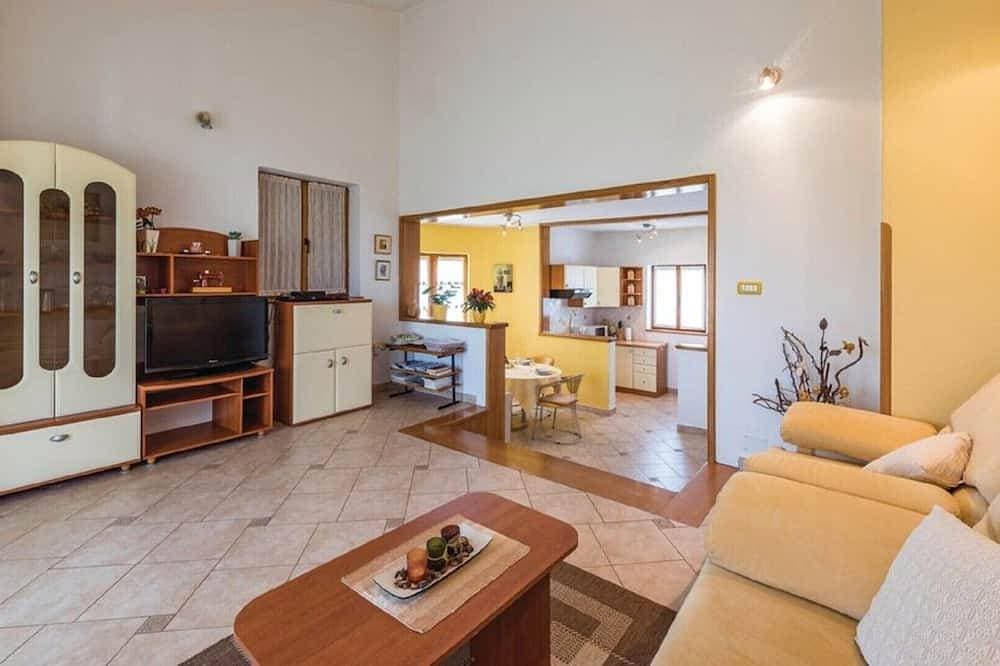 Foto 11 von 30: Pool, Grill, WiFi, Billard, Fahrräder, Badminton, Geschirrspüler, Waschmaschine