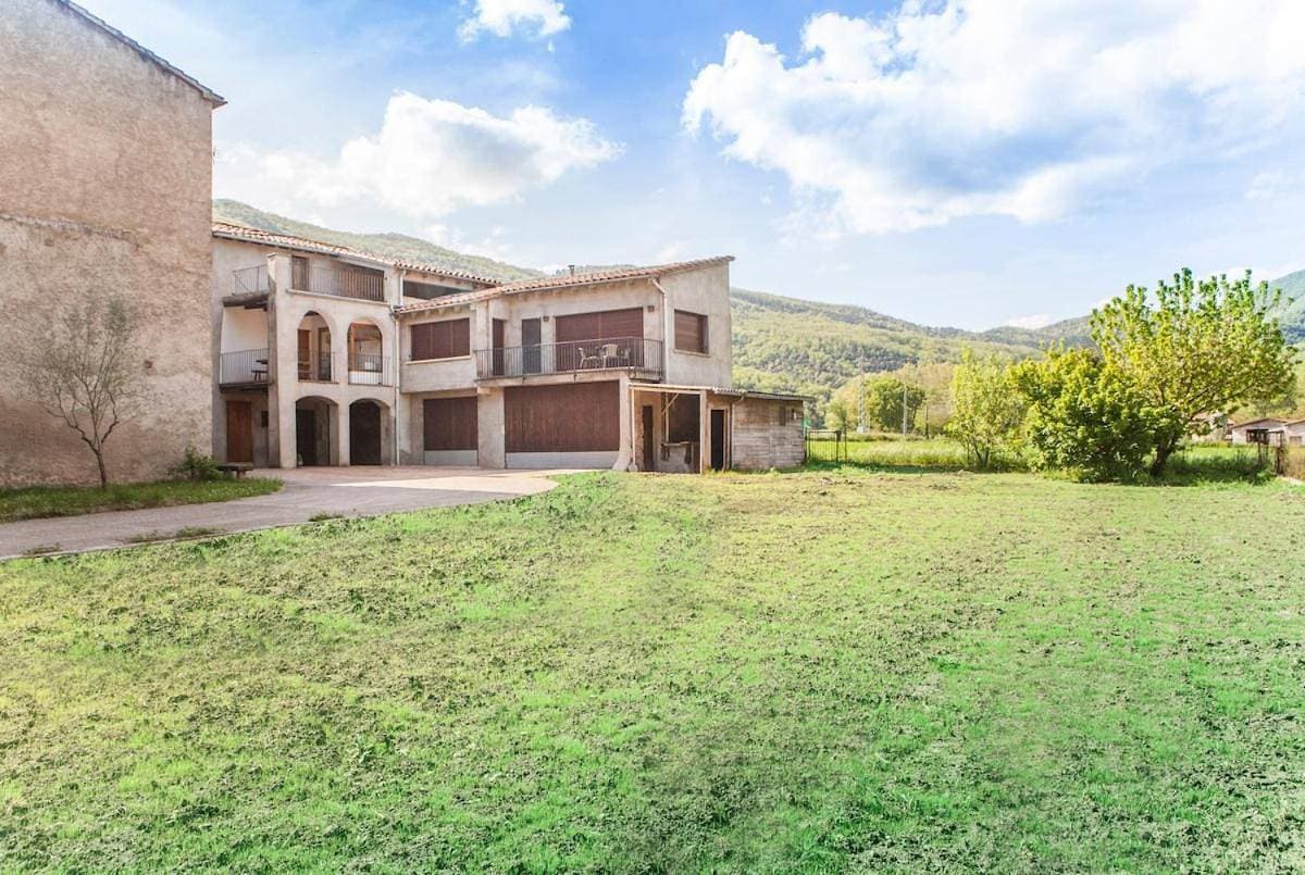Can Paquei, casa rural , Vall d 'en Bas, Garrotxa 1