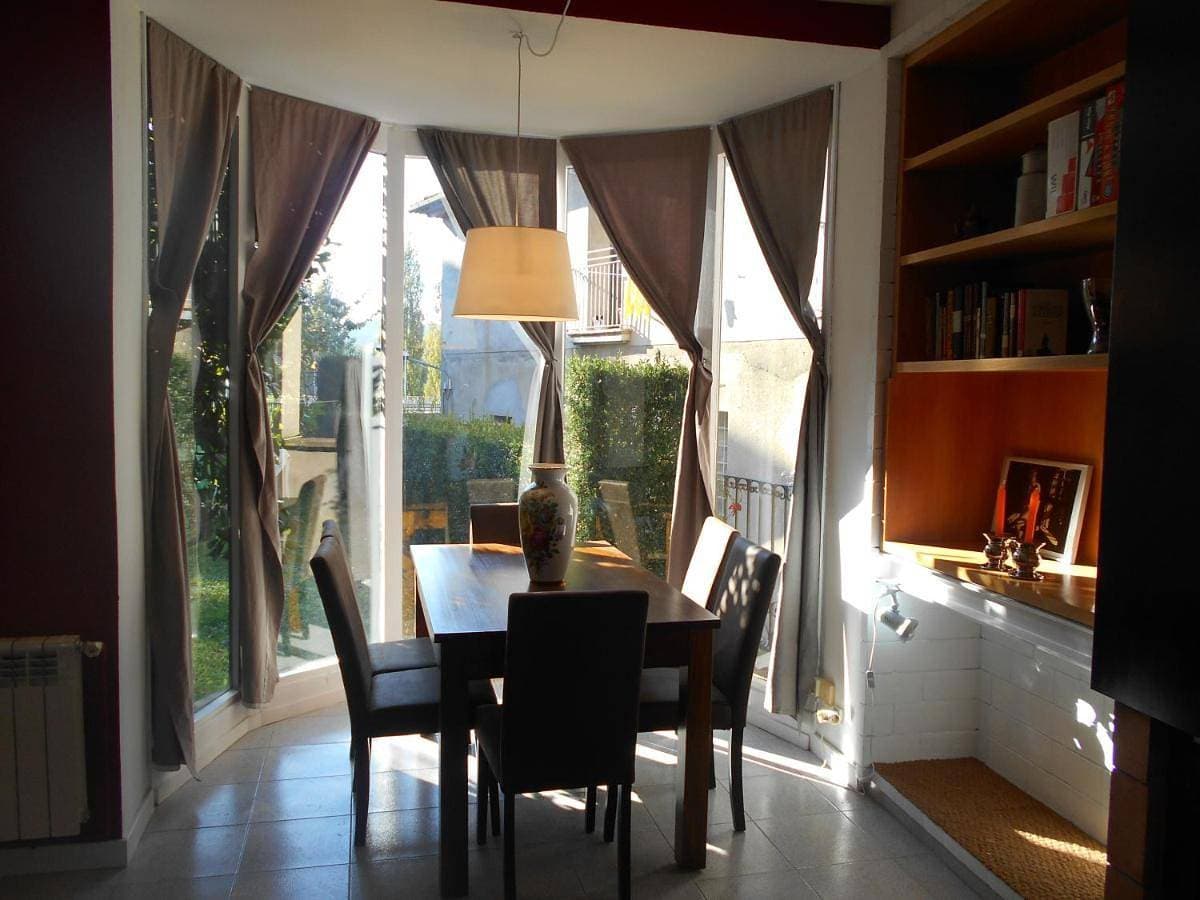 Foto 3 von 30: Three-Bedroom Townhouse