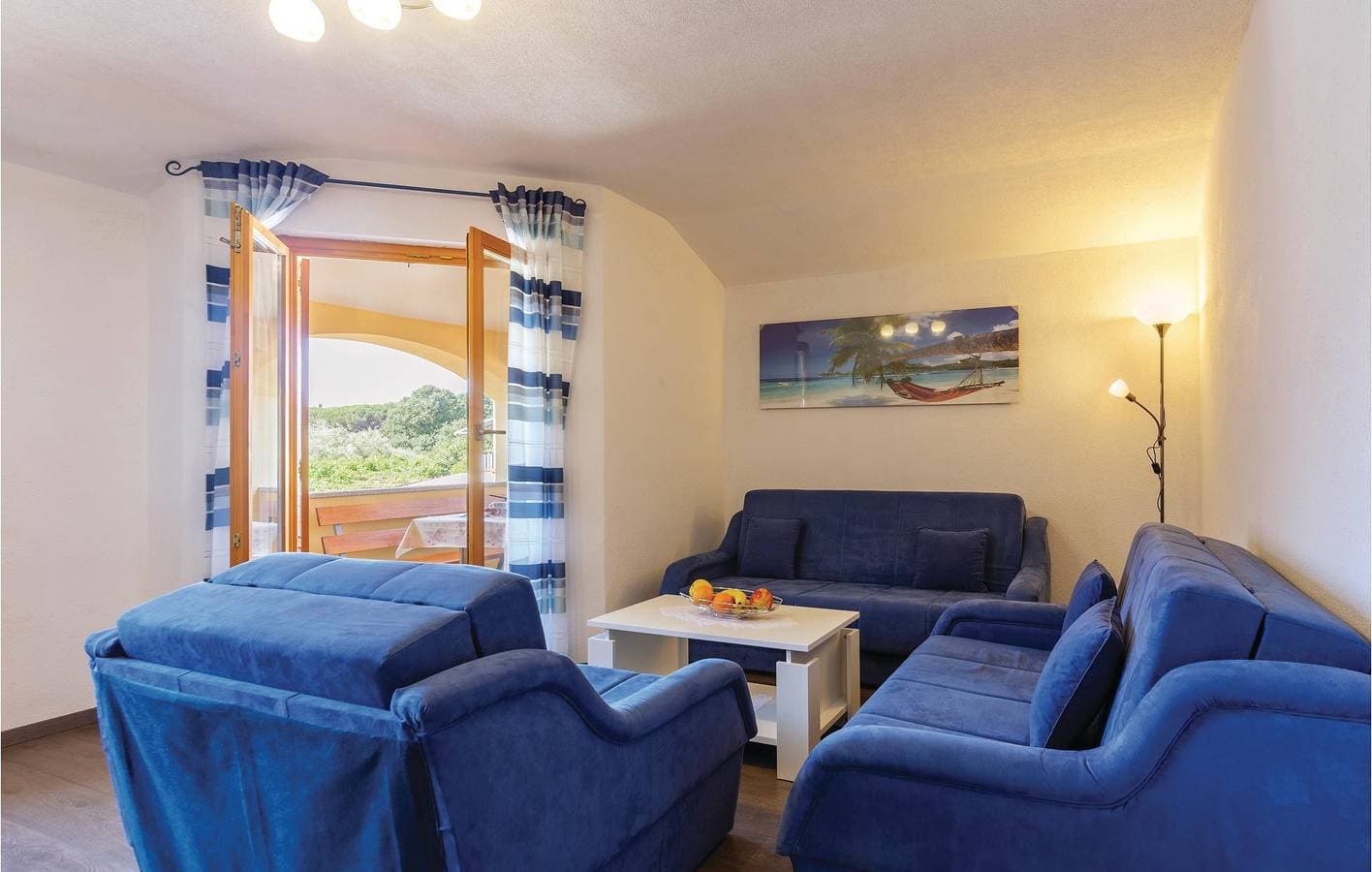 Foto 8 von 27: Gemütliche Ferienwohnung mit Terrasse, Parkplatz und WLAN in der Nähe von Valbandon und der Küste